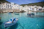 Isla de Levanzo en las Egades (Sicilia)